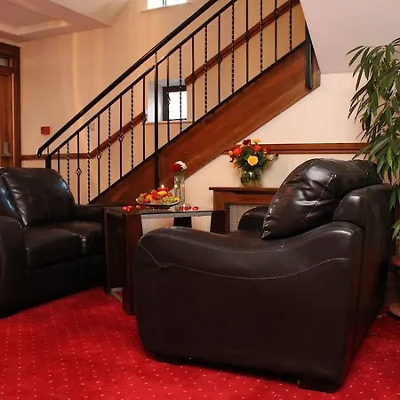 The Pier Hotel 3*