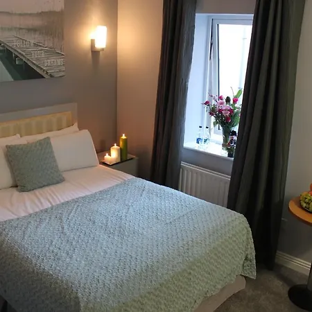 The Pier Hotel