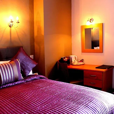 The Pier Hotel