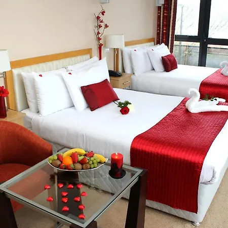 Hotel The Pier Limerick Junction