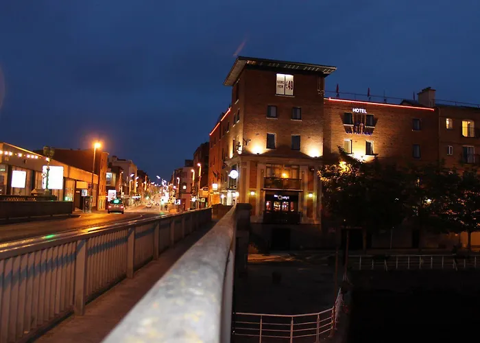 酒店 The Pier Limerick Junction